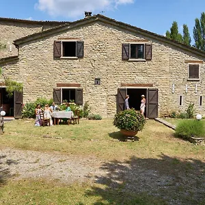 https://agriturismo-il-poggiolo-casola-valsenio.emilia-romagnahotels.net
