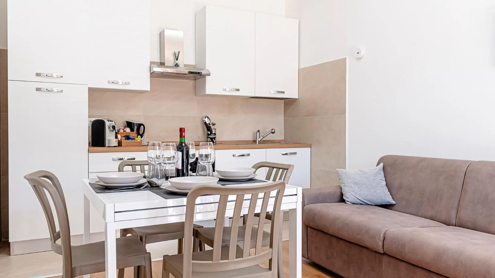 Ruggieri Apartments Roma - A 5 Minuti Dalla Metro A Anagnina  Rome