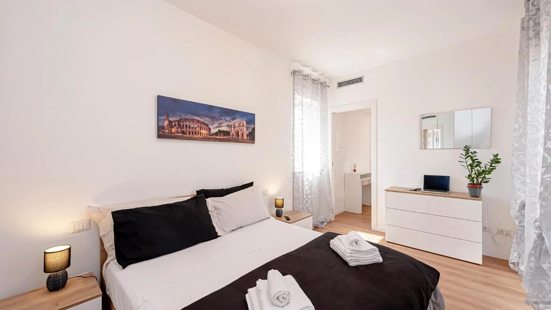 Ruggieri Apartments Roma - A 5 Minuti Dalla Metro A Anagnina 0*, Rome Italy